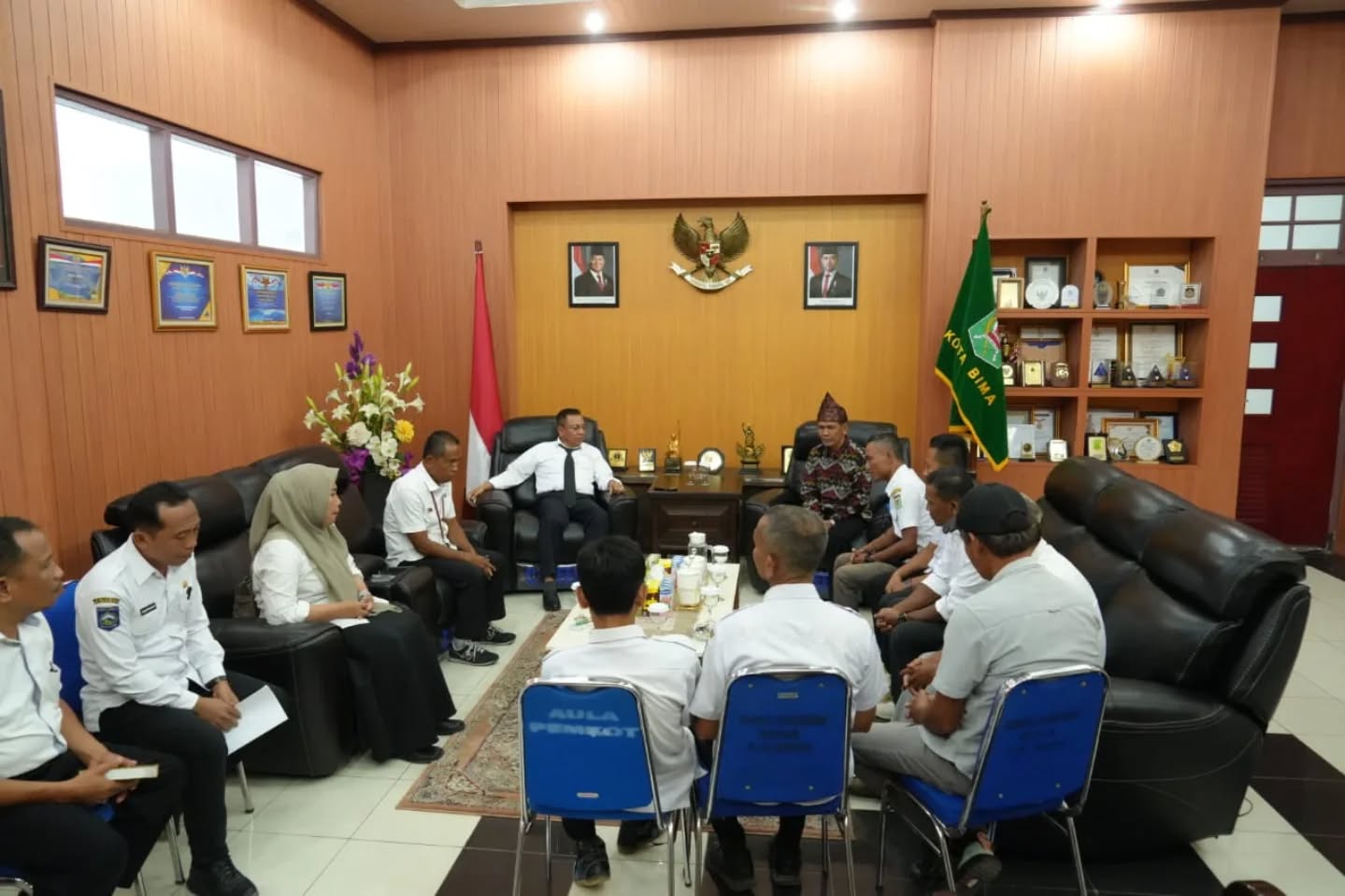 H. A. Rahman H. Abidin, SE Gelar Silaturahmi dengan Pengurus Koperasi  Merah Putih Santi